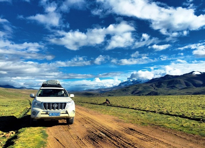 普拉多2700最后的倔强干掉35拳打40的操作真的不懂