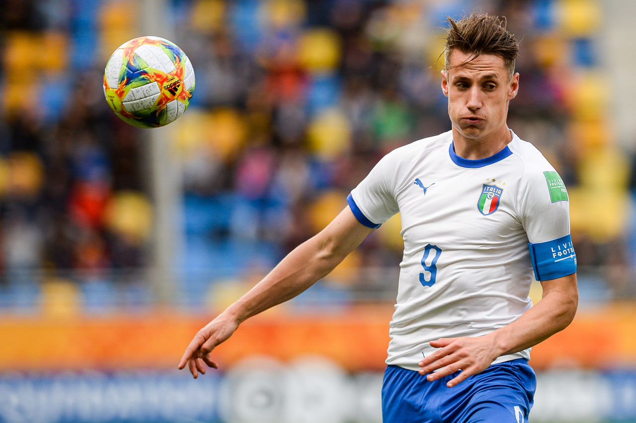 米体热那亚将签下国米前锋皮纳蒙蒂转会费1800万欧