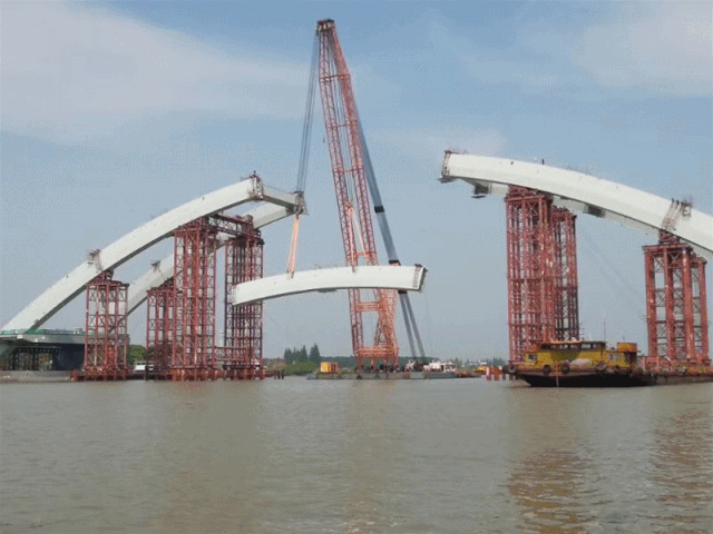 东三渡大桥工程完成主拱合拢,计划最快明年年中通车