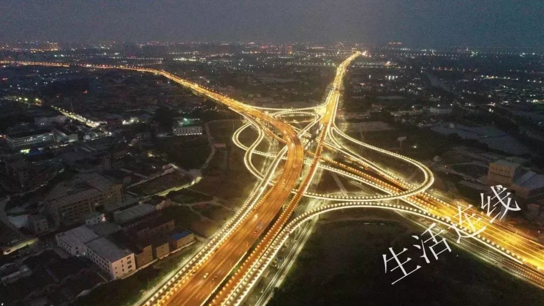 通了今天龙江路长虹路高架互通全线全向开通