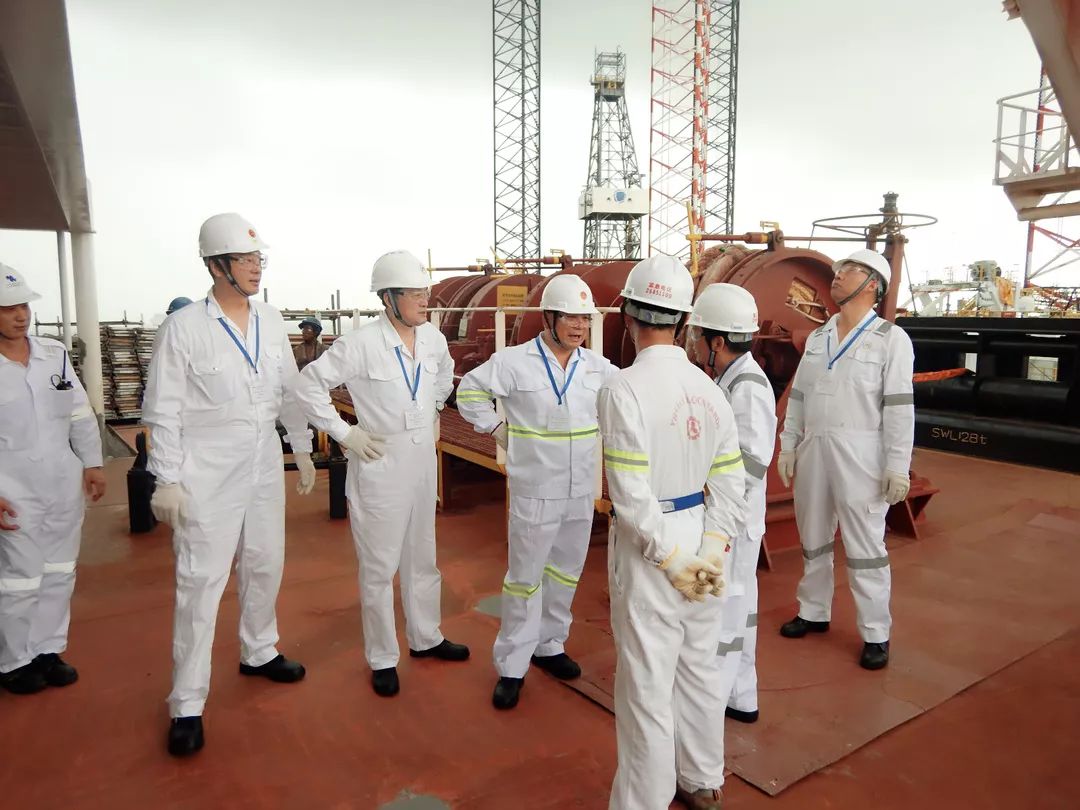 顾坚船长对集团及招商轮船领导登船检查表示热烈欢迎,感受到上级对