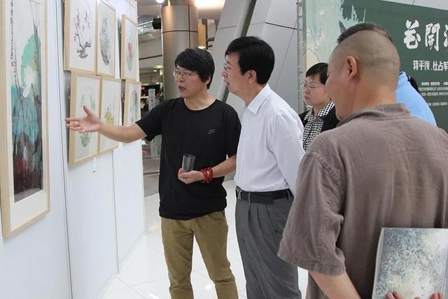 杜占军,1974年生,山东郓城人,油画为主,师从著名