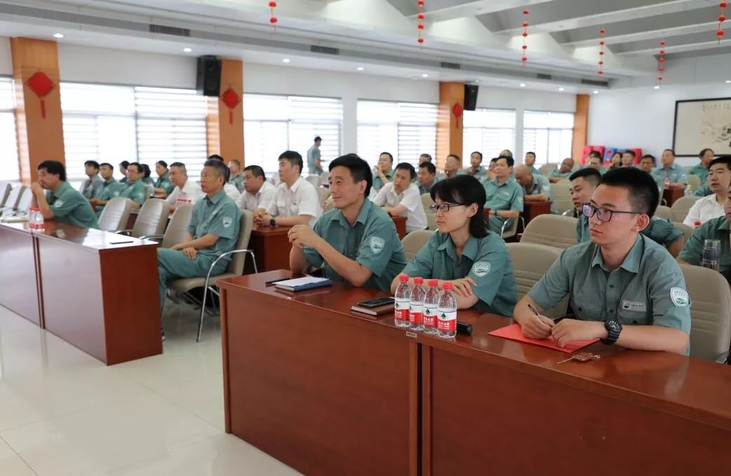 合肥机务段举办安全生产月青春建功行知识竞赛决赛