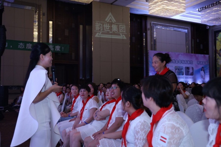 韵世集团涵韵妈妈青春成长季ii:我的青春我做主!