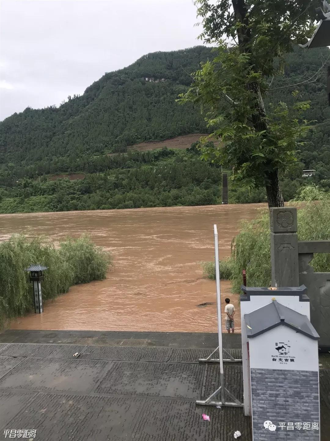 组图丨昨晚的雨有多大看今天平昌各地的洪水就知道了