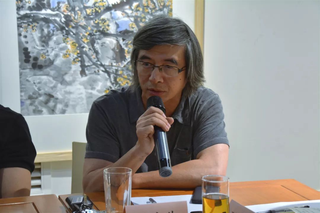 福建省美术家协会顾问,中国画学会理事王和平发言本次