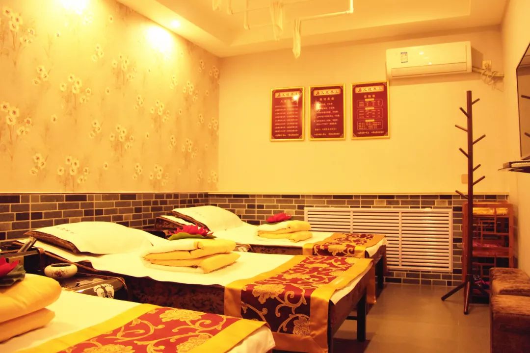 按摩 足三里经络疏通时长70分钟一店地址:临淄大道东高生活区北门西20