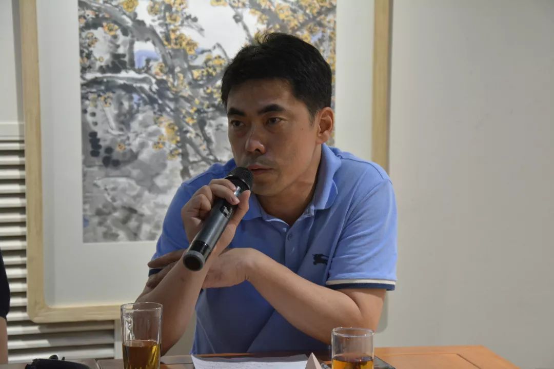 福建省美术家协会顾问,中国画学会理事王和平,中国国家画院研究员