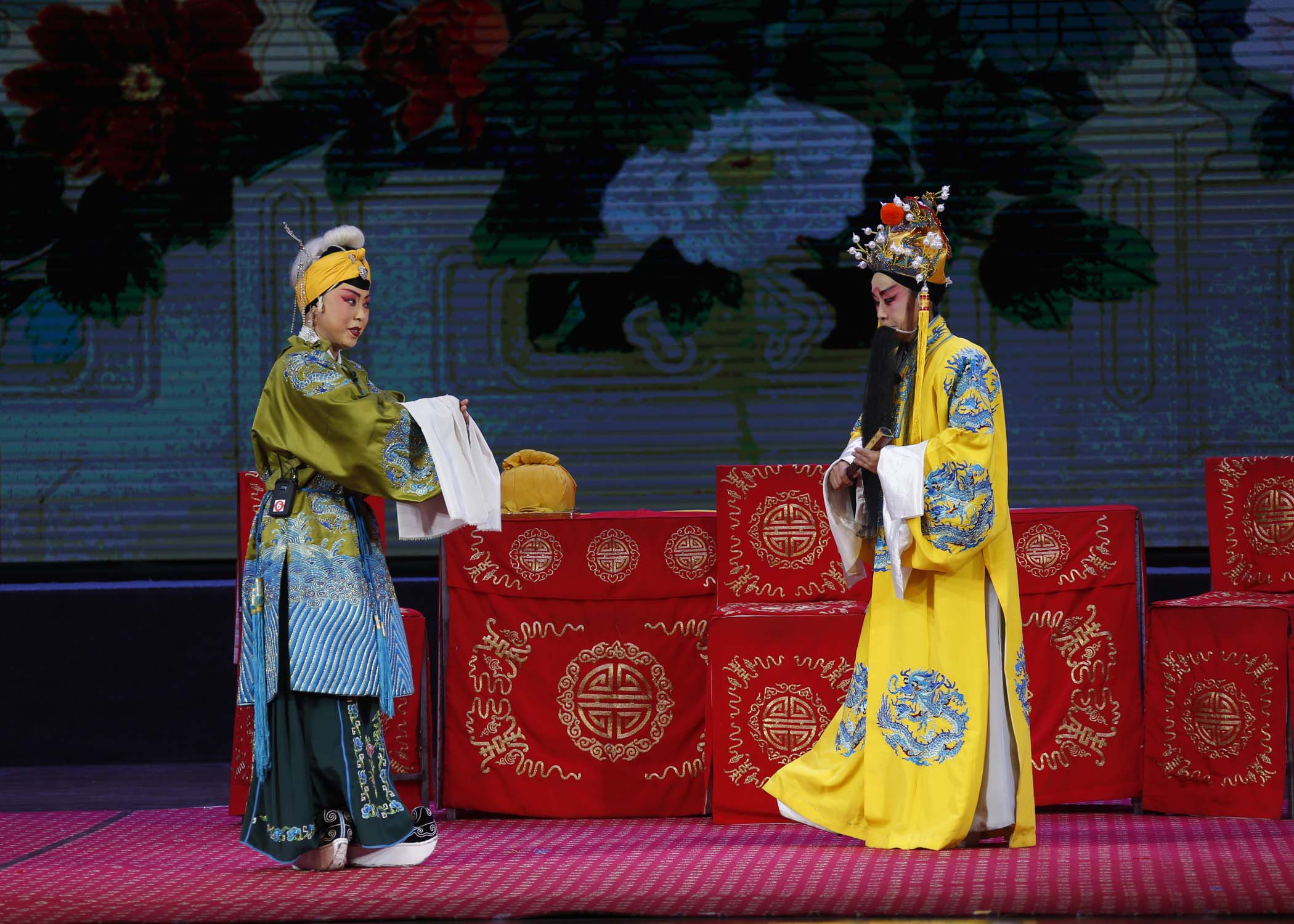 上党落子穆桂英大破洪州在潞州剧院上演