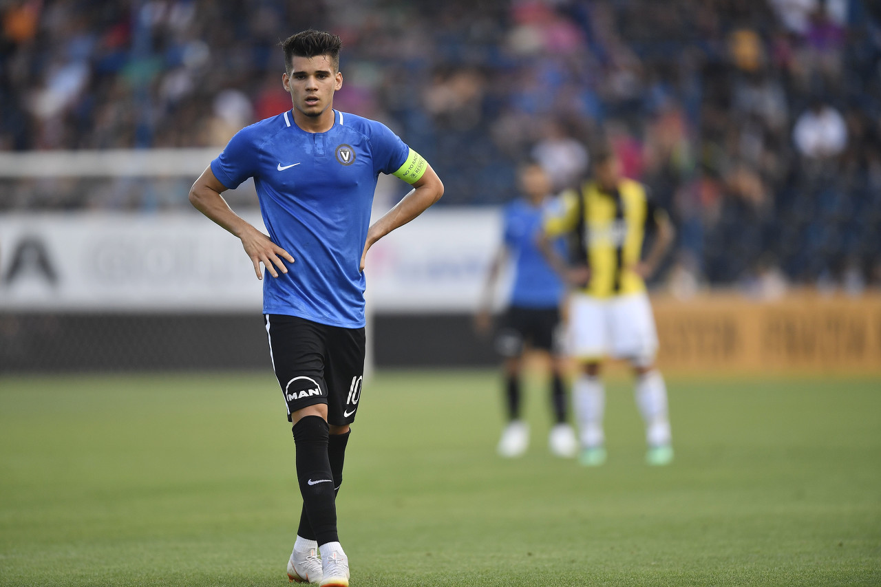 罗马尼亚媒体巴萨将签下小哈吉转会费700800万欧