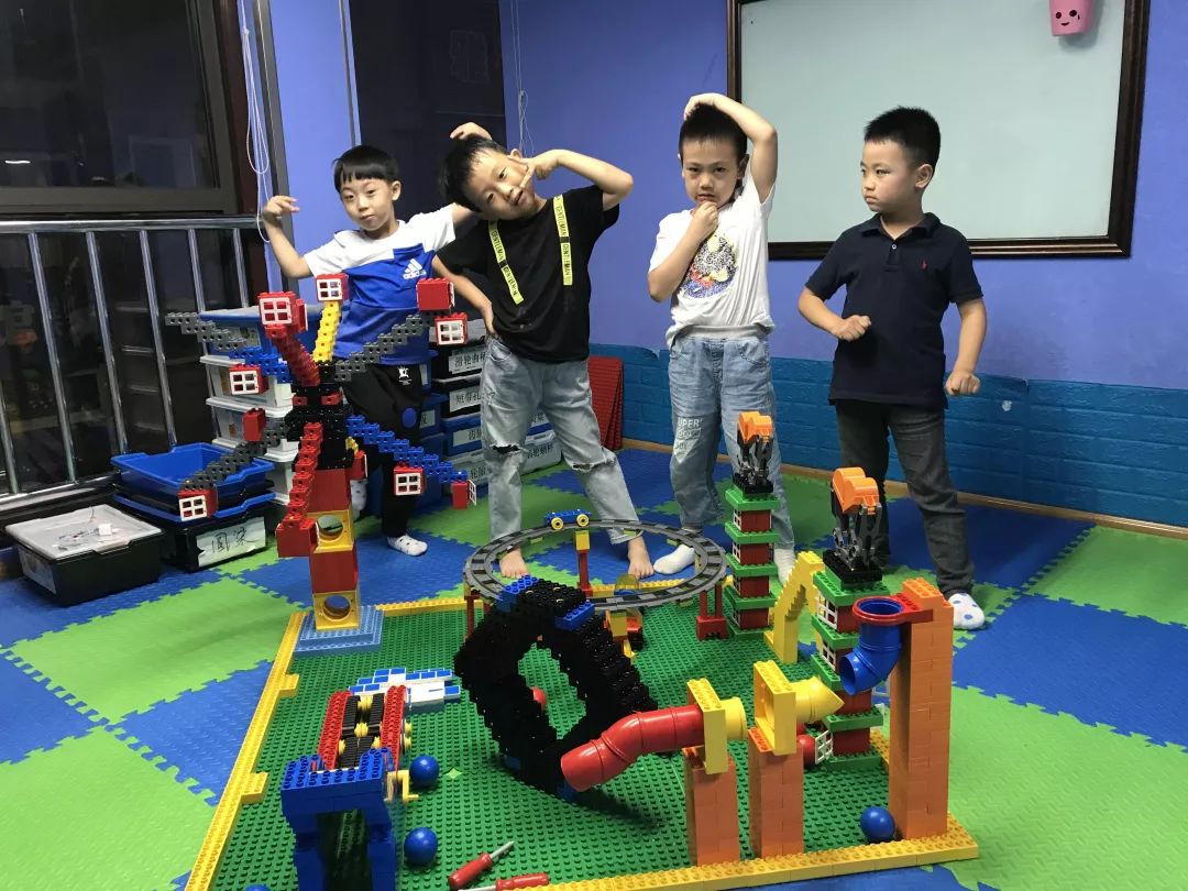 博佳赛事报导robotex辽宁省选拔赛将在大连星海世博广场正式启幕