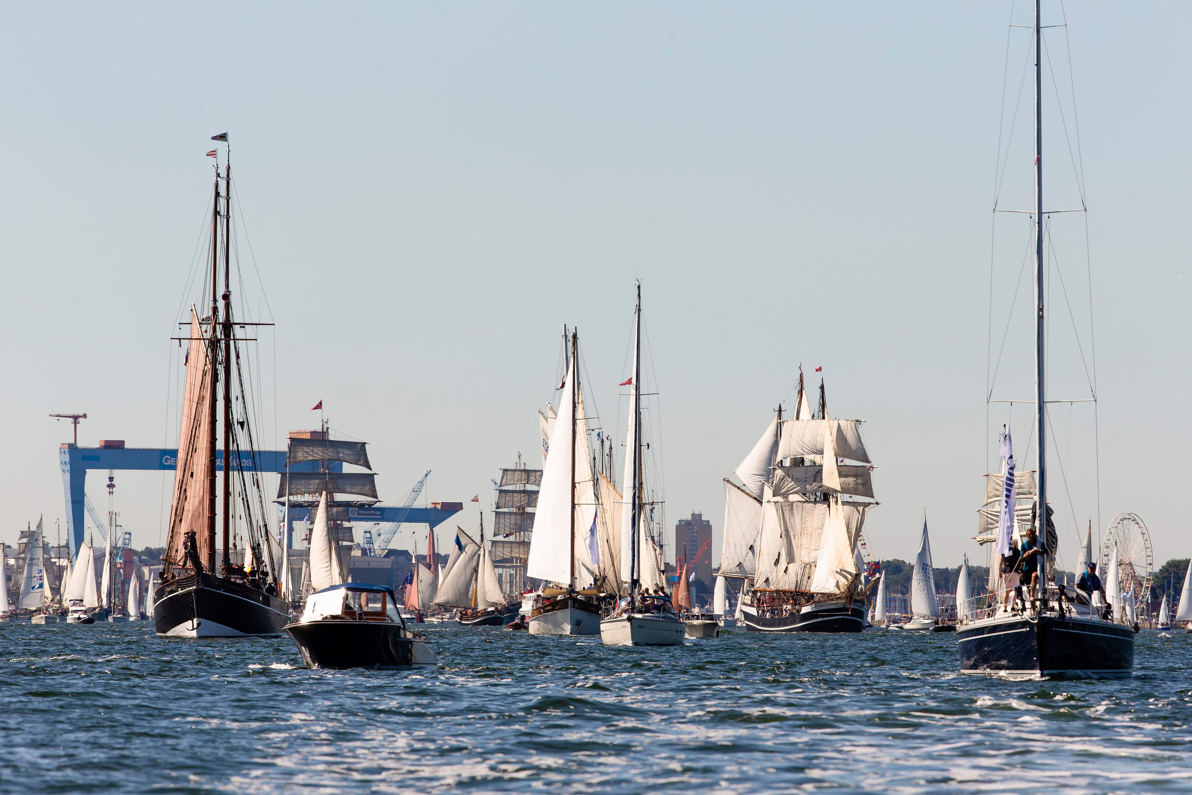 传统与现代的结合德国百年基尔周依然焕发活力