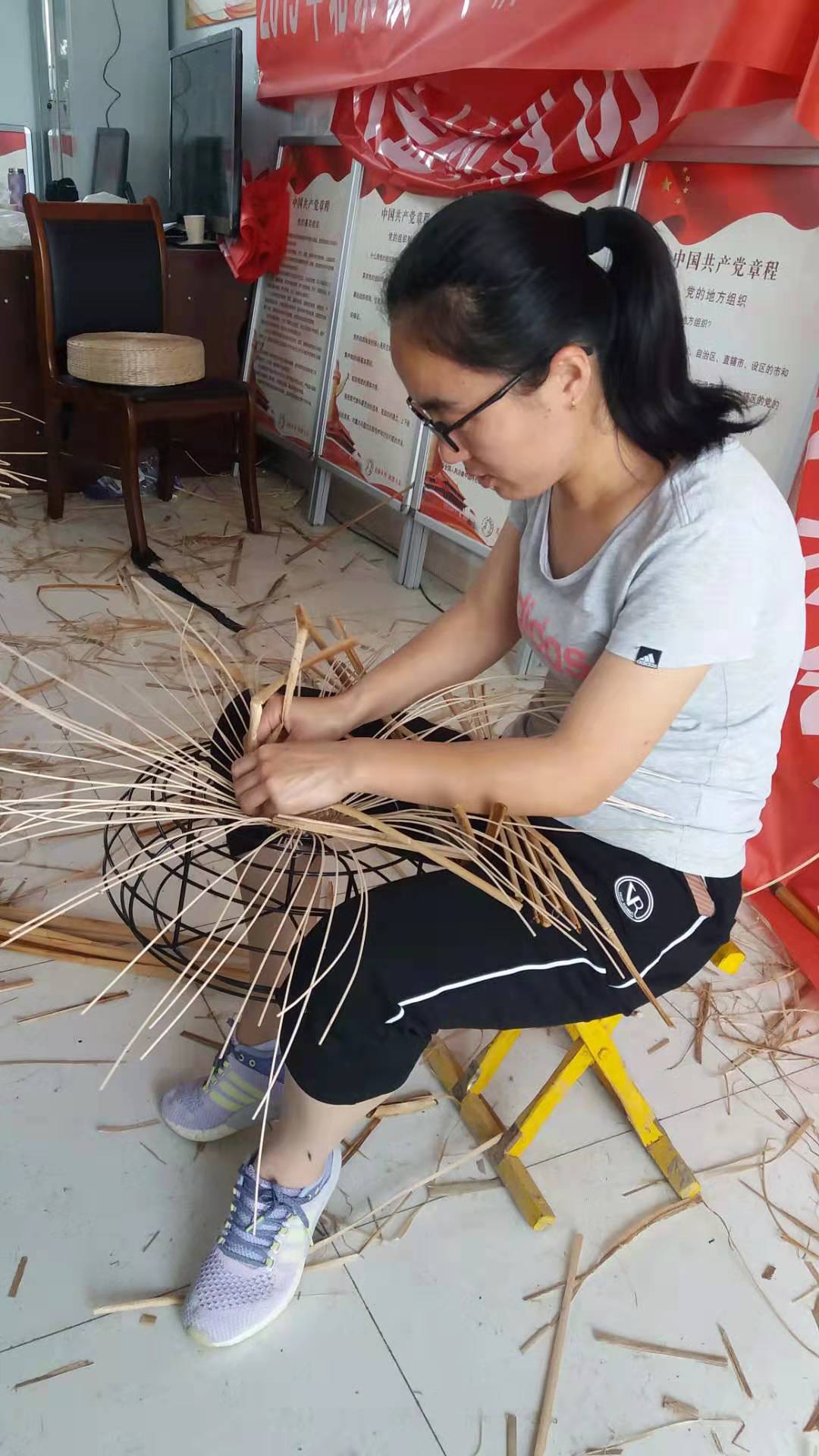 湾头村小麦秸秆编结品很有名原材料哪来的您知道吗