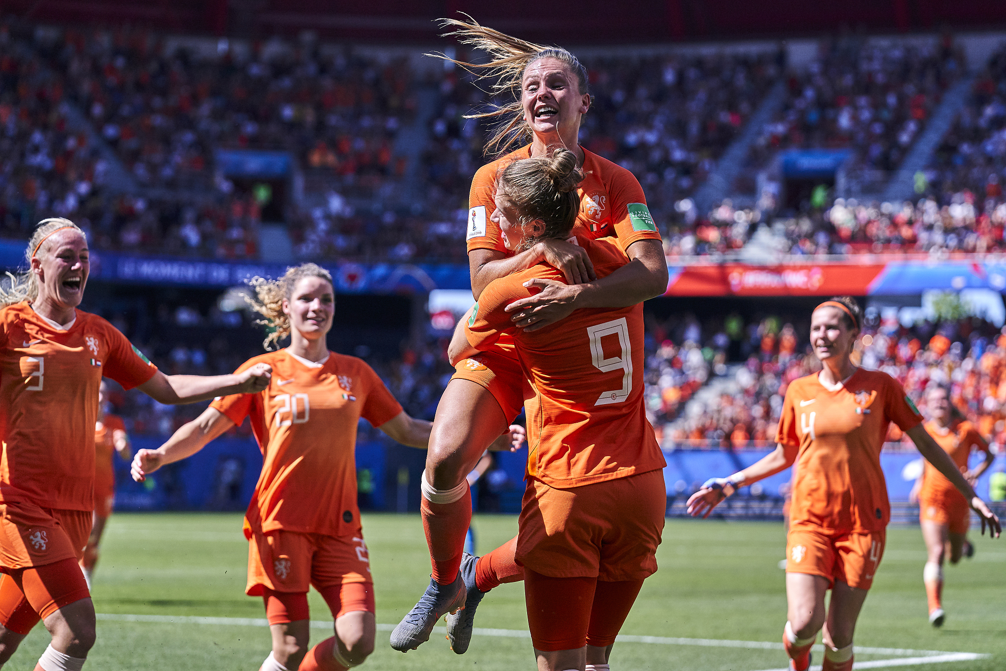 从被中国队吊打到世界顶级仅用四年这是荷兰女足崛起的奥秘