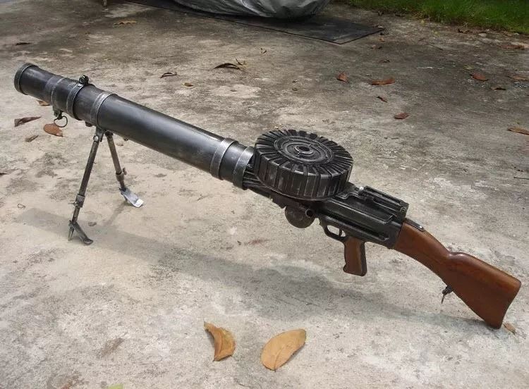 玩过战地1的朋友来聊聊刘易斯机枪用起来如何