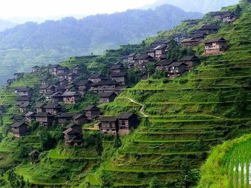 苗族古村落陡寨