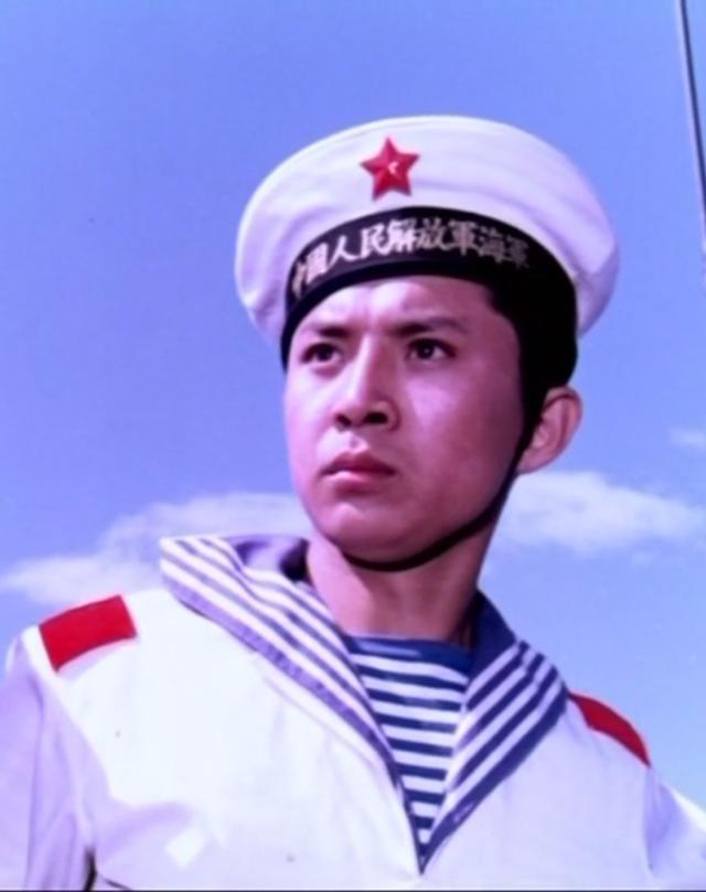 原创38位八一厂演员军装照唐国强洪学敏赵娜马晓伟宋春丽朱时茂