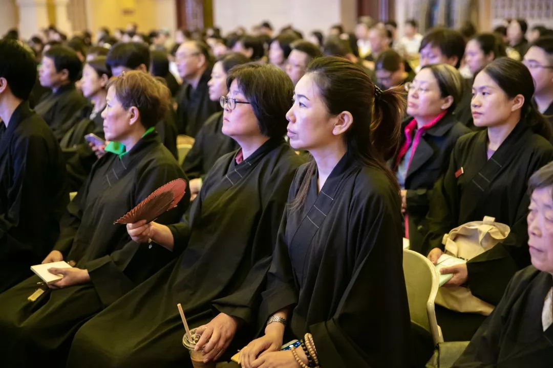 在家居士怎样做到正行具足听听法师的开示