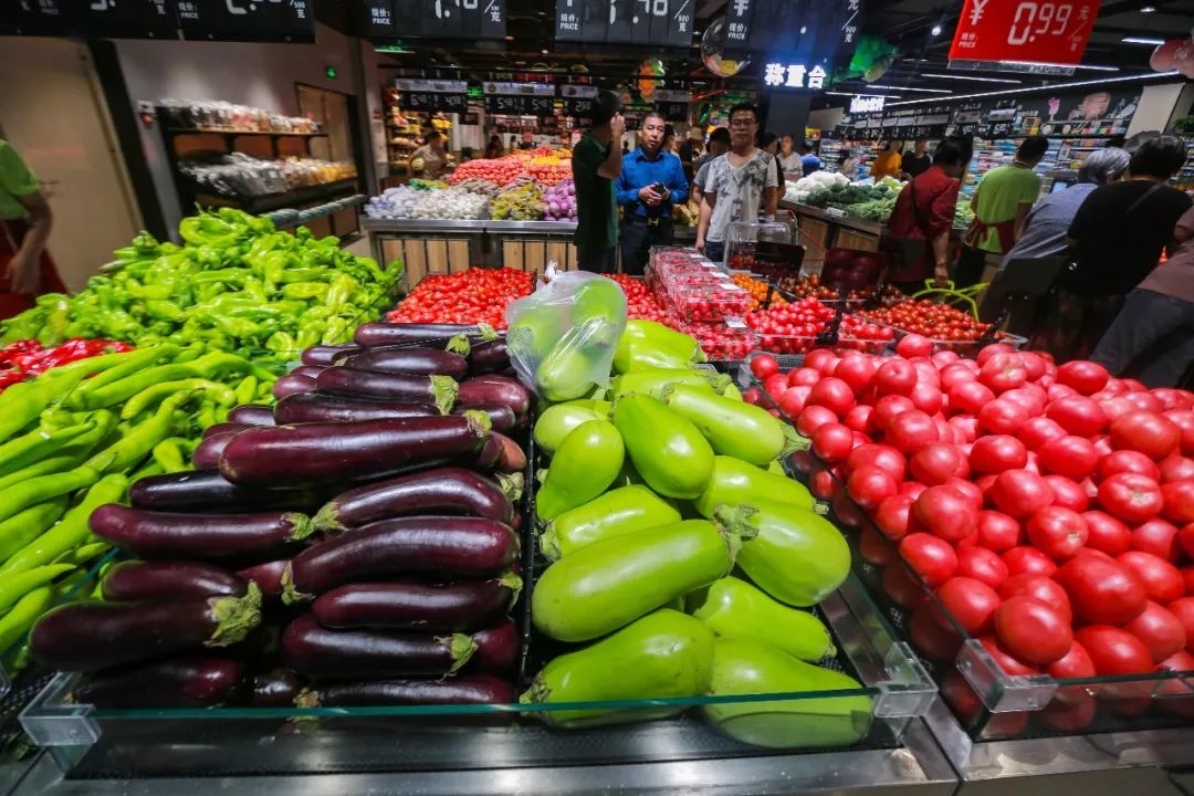 今日,潢川再添一家西亚超市!