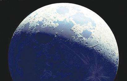 小行星等小天体撞击,如果撞击的小天体不大,就只把月球表面撞得坑坑洼