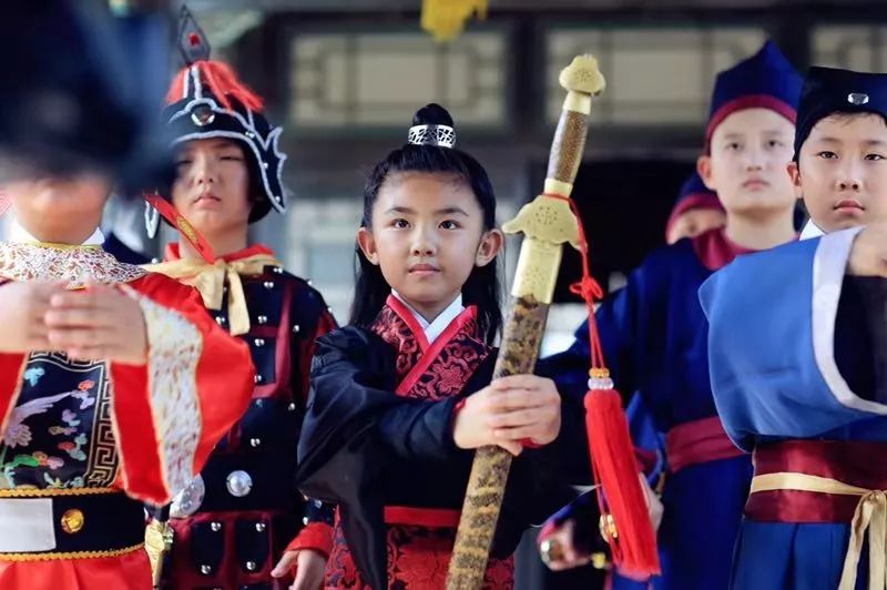 海含教育培训学校小演员参演辽台儿童系列剧大唐狄仁杰传奇之复州疑案