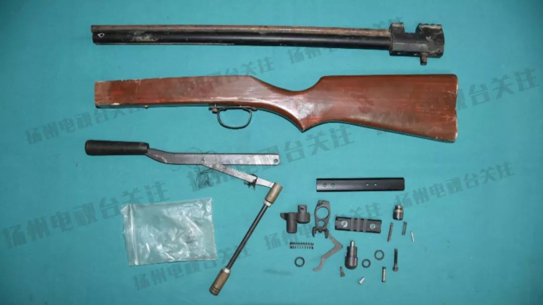 中涉案枪支均为气枪,但也具备了相当的杀伤力,一旦流落到不法分子手中