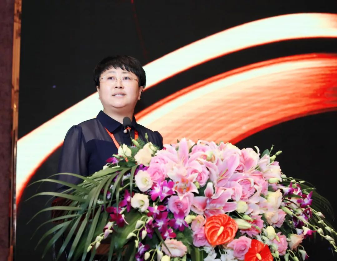 喜讯伊天园荣获云南省餐饮业50强集团及百强门店称号