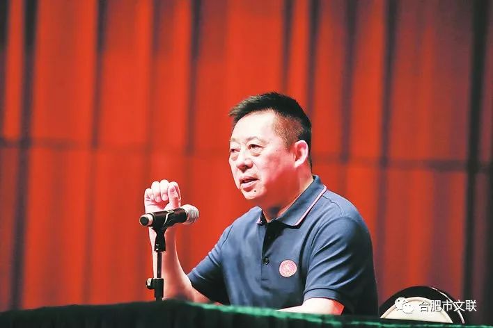 关注丨用戏剧艺术传达时代风貌——著名剧作家罗怀臻做客"大湖之约"