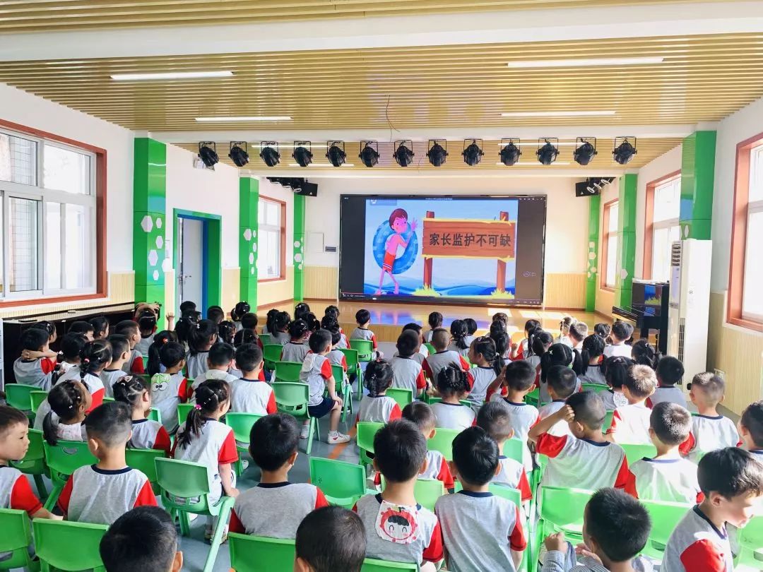 安全教育未雨绸缪防患未然汉台区东关幼儿园安全生产月系列活动