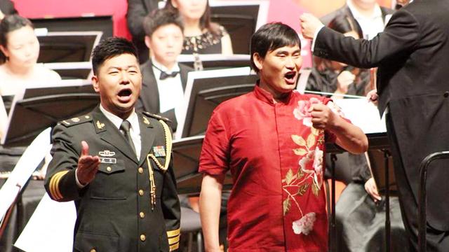 朱之文相约乔军共上2018年春晚朱之文最后一次演唱听哭无数人