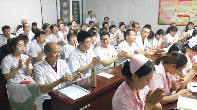 襄汾温泉医院举办庆七一党的光辉照我心主题演讲会