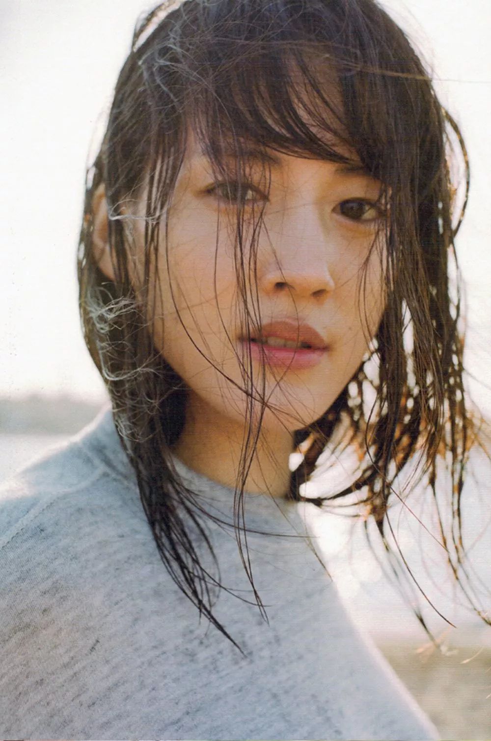 写真集19岁的绫濑遥真是人间绝色
