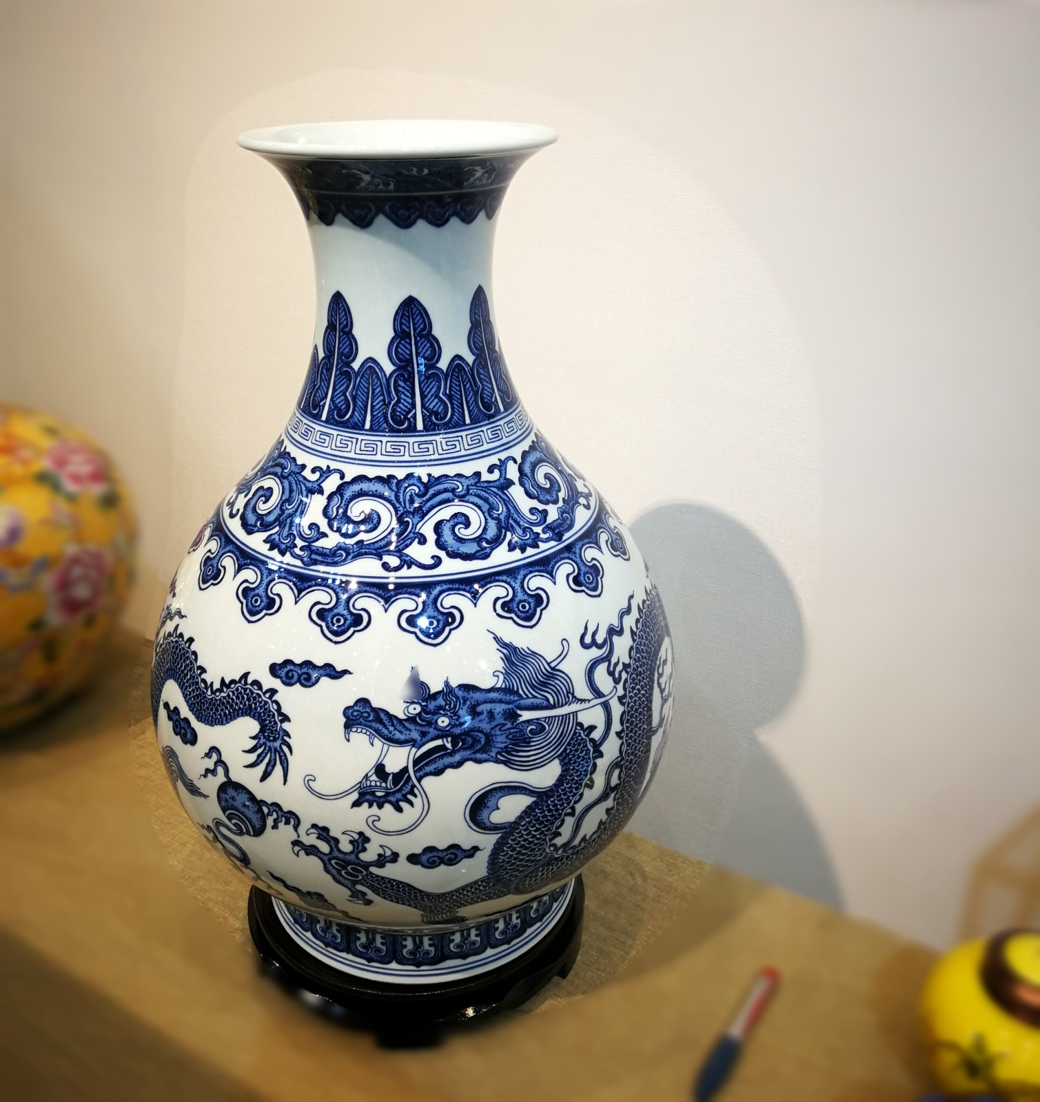 逛非遗展景德镇青花瓷精品赏析件件都是宝贝