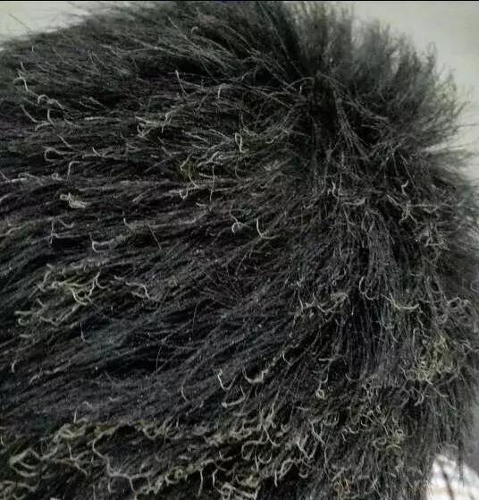 这张大叔的"烫头"照,网友笑着笑着就哭了. .