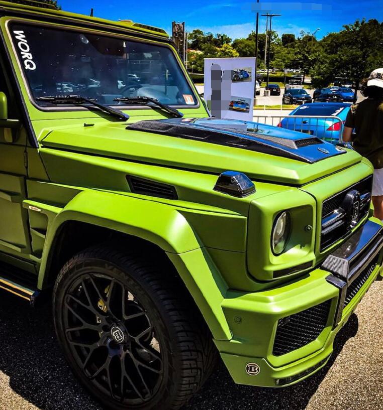 对于这样一台外观个性,新潮的巴博斯版奔驰g级硬派越野车,你感觉怎么