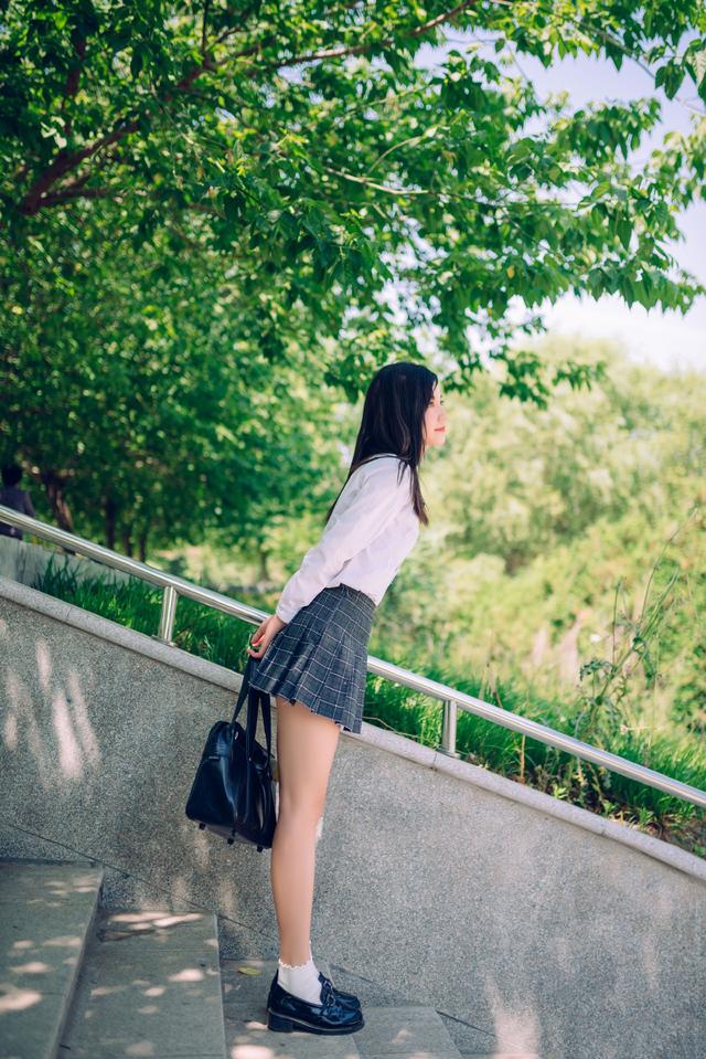 一纸红尘殇千山万水长