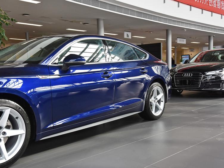 奥迪a5无框车门加溜背造型,是否能激发你对驾驶的欲望?