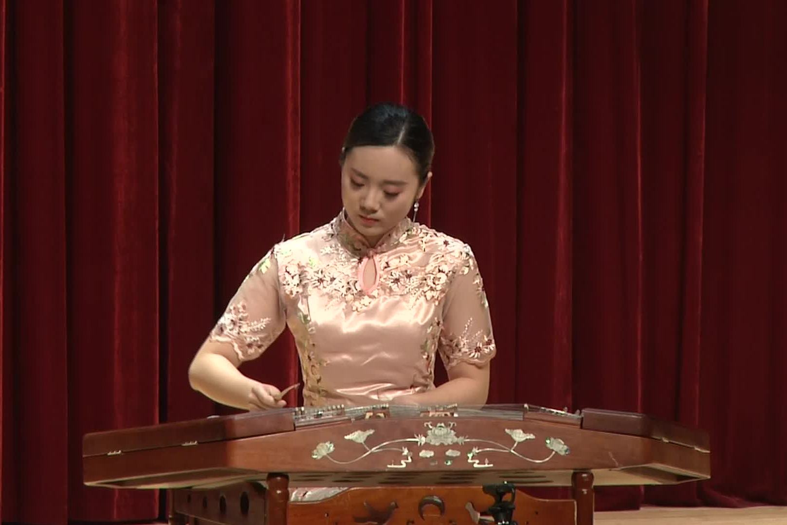 中国乐手扬琴曲古道行李月璇扬琴硕士独奏音乐会表演曲目
