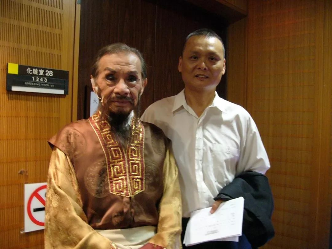 96岁"张三丰" 夺影帝!戏比天大的他,光一个背影就虐哭无数人