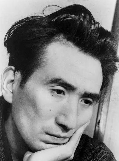 带你认识不一样的日本文豪._夏目漱石