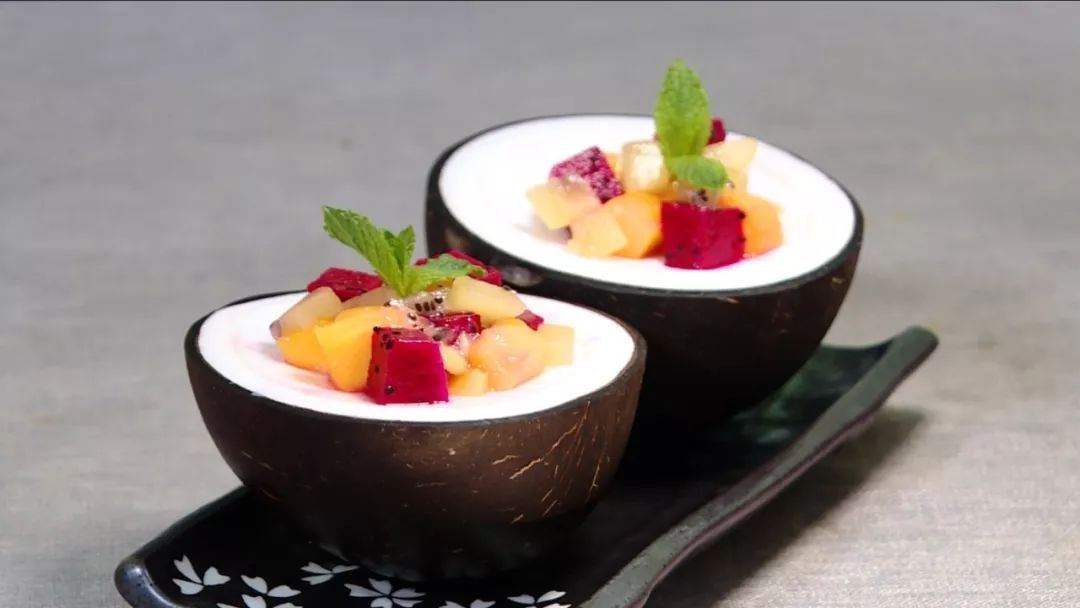 两个步骤做网红水果椰子冻,一口带你到海岛!_吉列丁