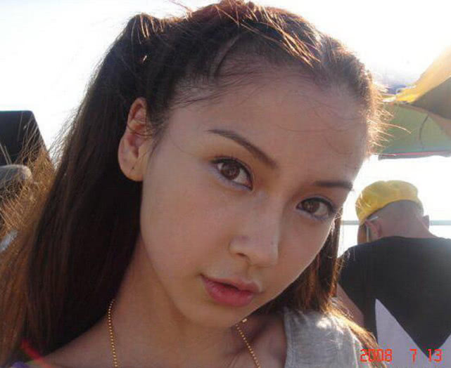 抛开演技平心而论,真的被baby这11年前的"老照片"惊艳到