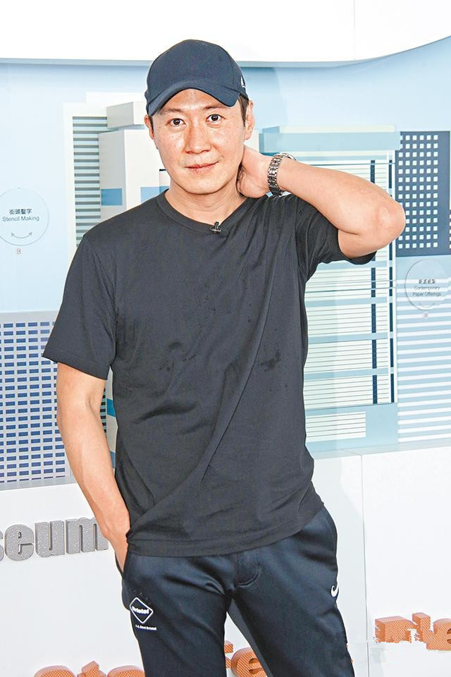 黎明获得2019银紫荆星章两个字低调回应