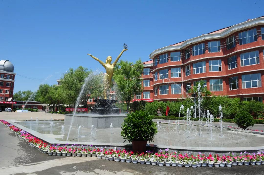 东风中学 | 在东风,遇见更好的你!