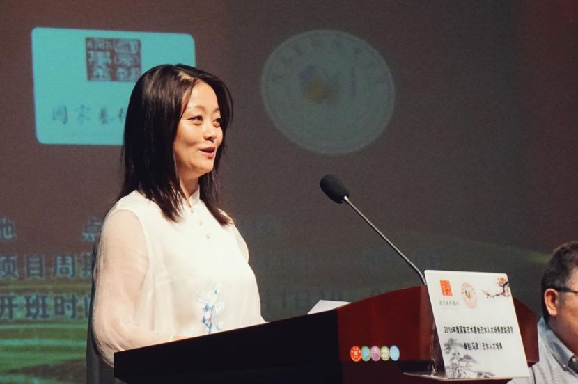 青年教师梁少琴畅谈学艺历程据悉,本次传承活动共有三出优秀剧目,秦腔