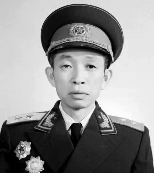 对越反击战之前主力师的师长信心不足被迅速撤换