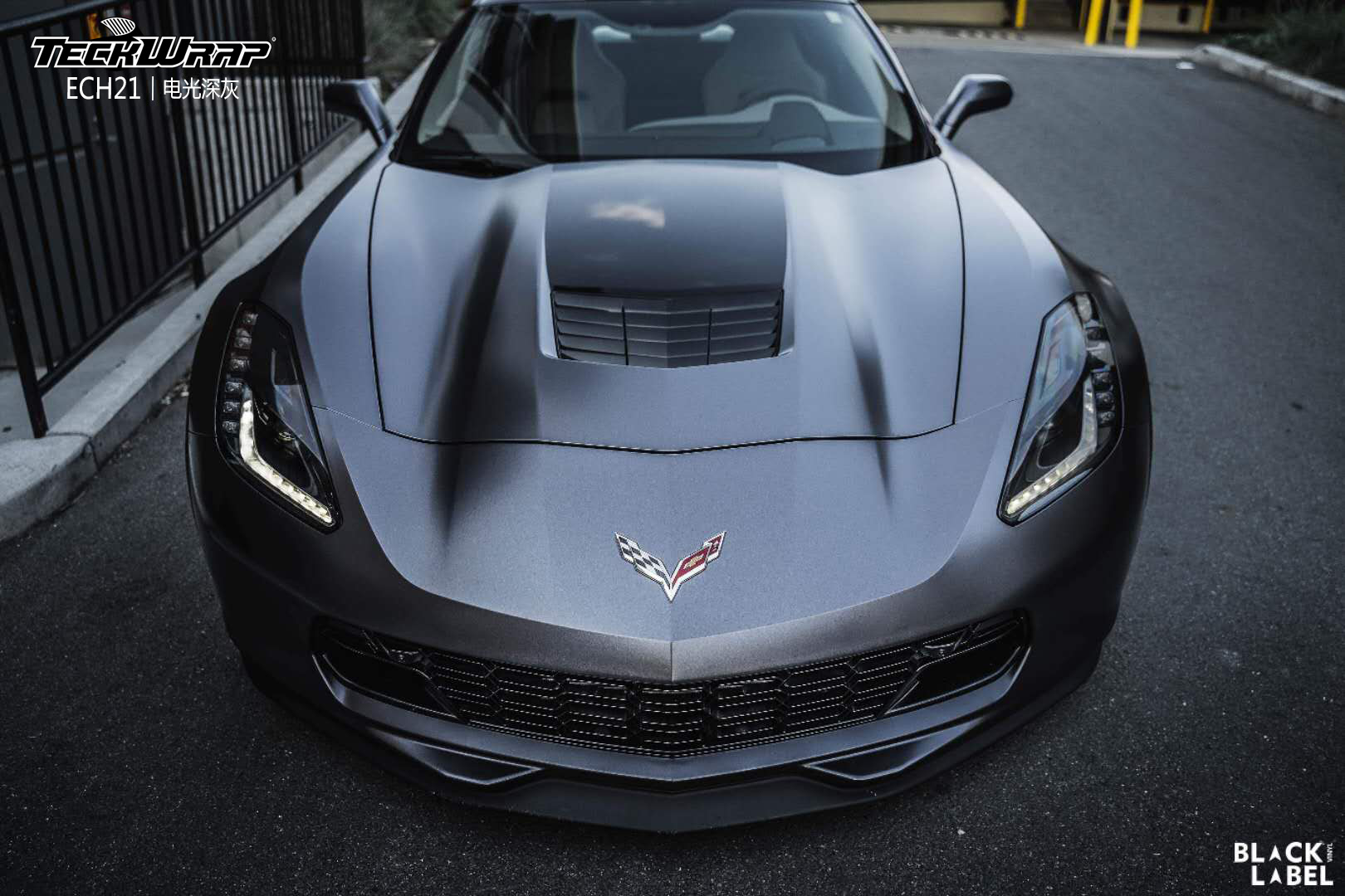 雪佛兰科尔维特汽车改色贴膜teckwrap美国秃鹰ech21电光深灰