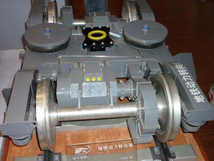 道听途说中国造出碳纤维地铁列车减肥1330年内不会疲劳失效转向架小结