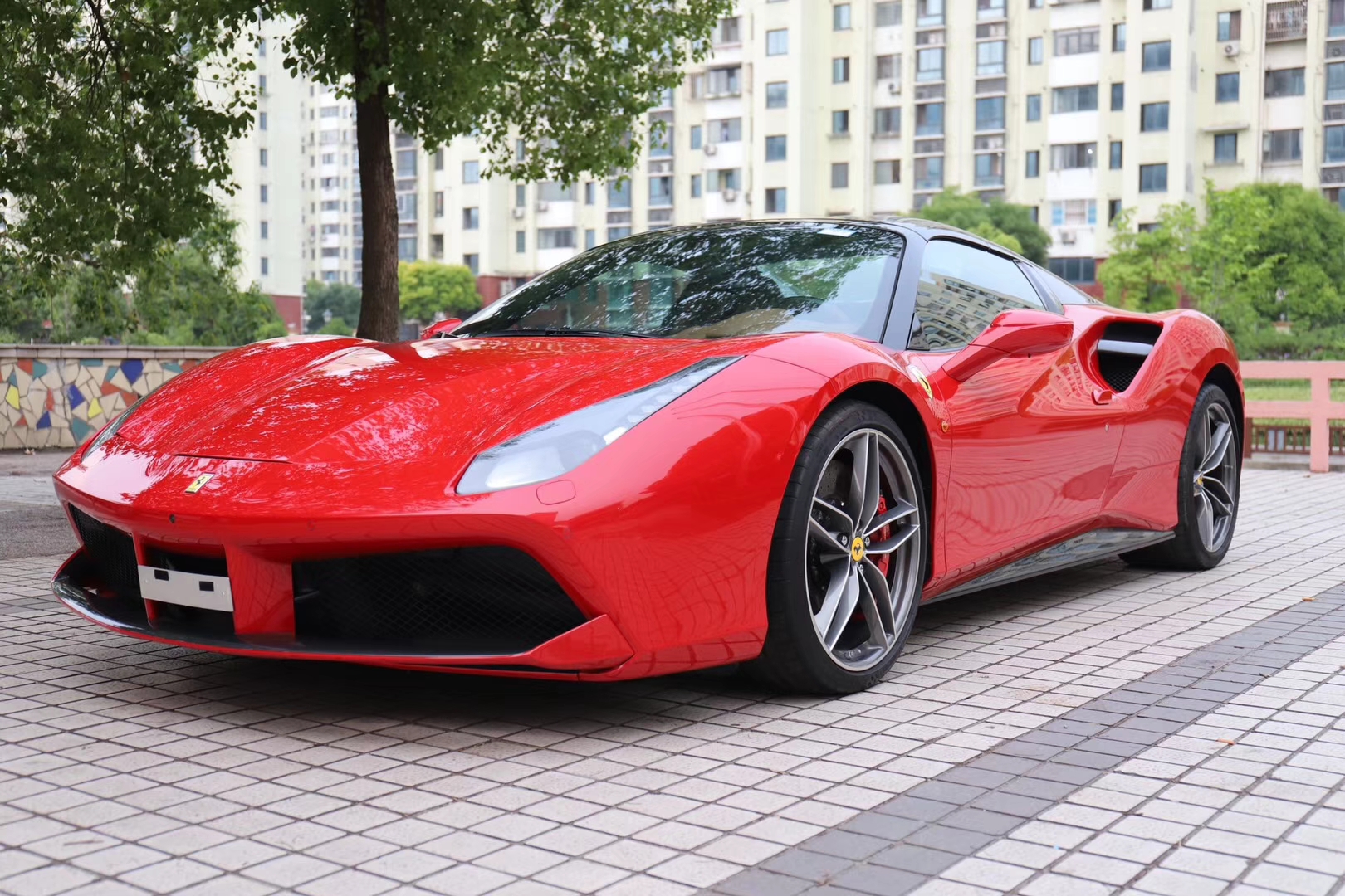 法拉利敞篷版488如此难开为何人人想要