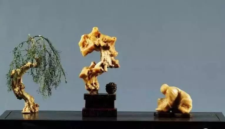 美鉴天赐奇石人赋妙境戈壁小品石组合之美